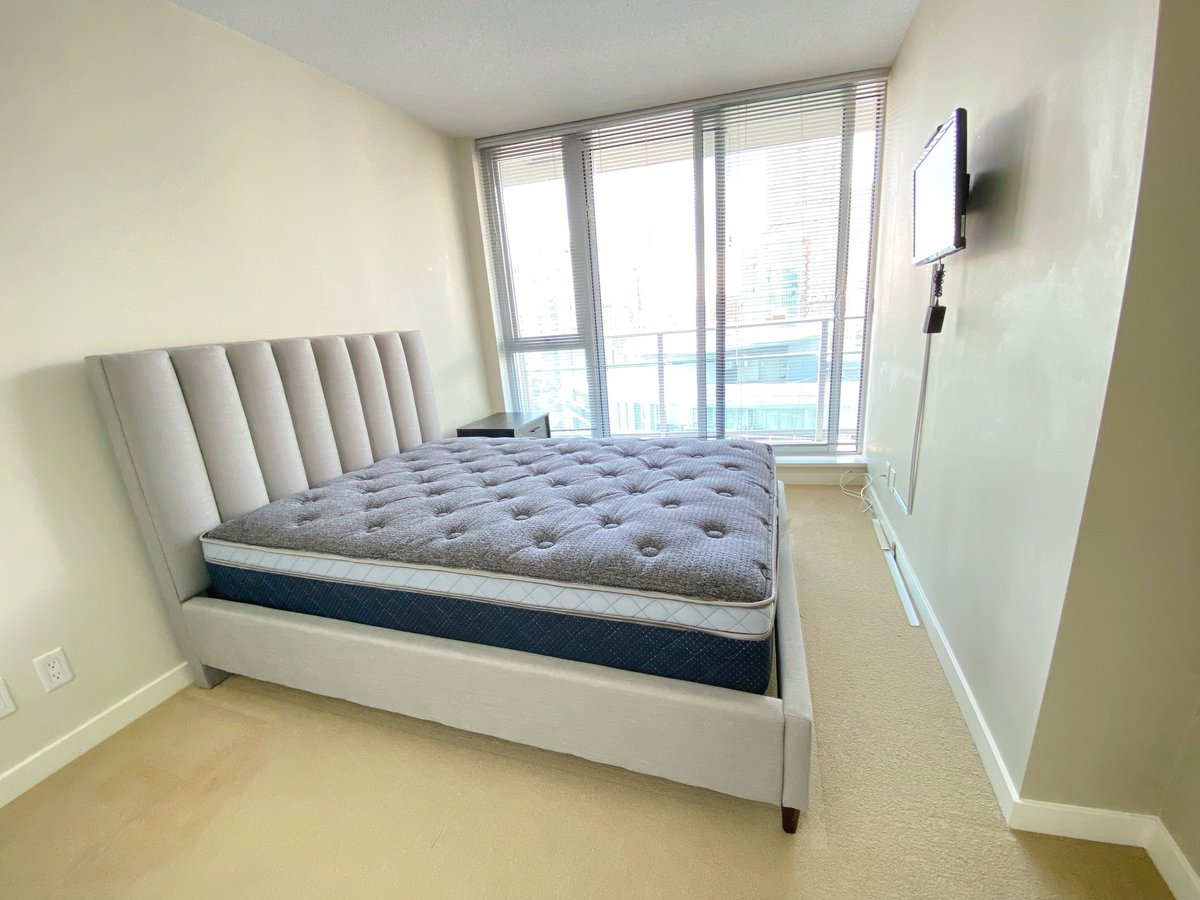 233 Robson Street - Photo 3