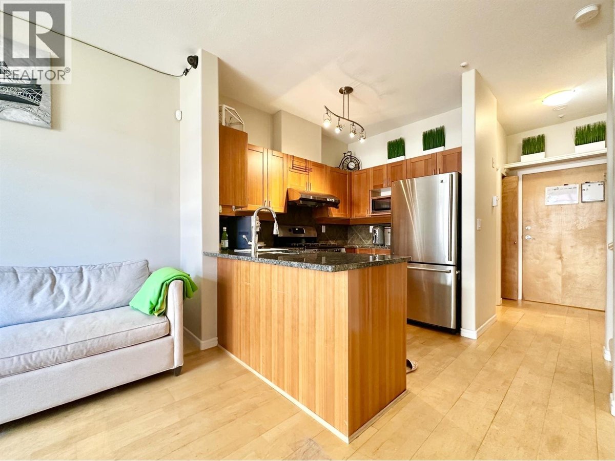 2688 VINE - Photo 6