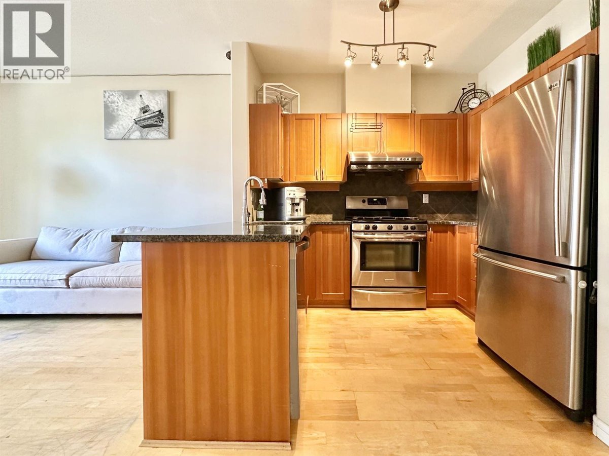 2688 VINE - Photo 7