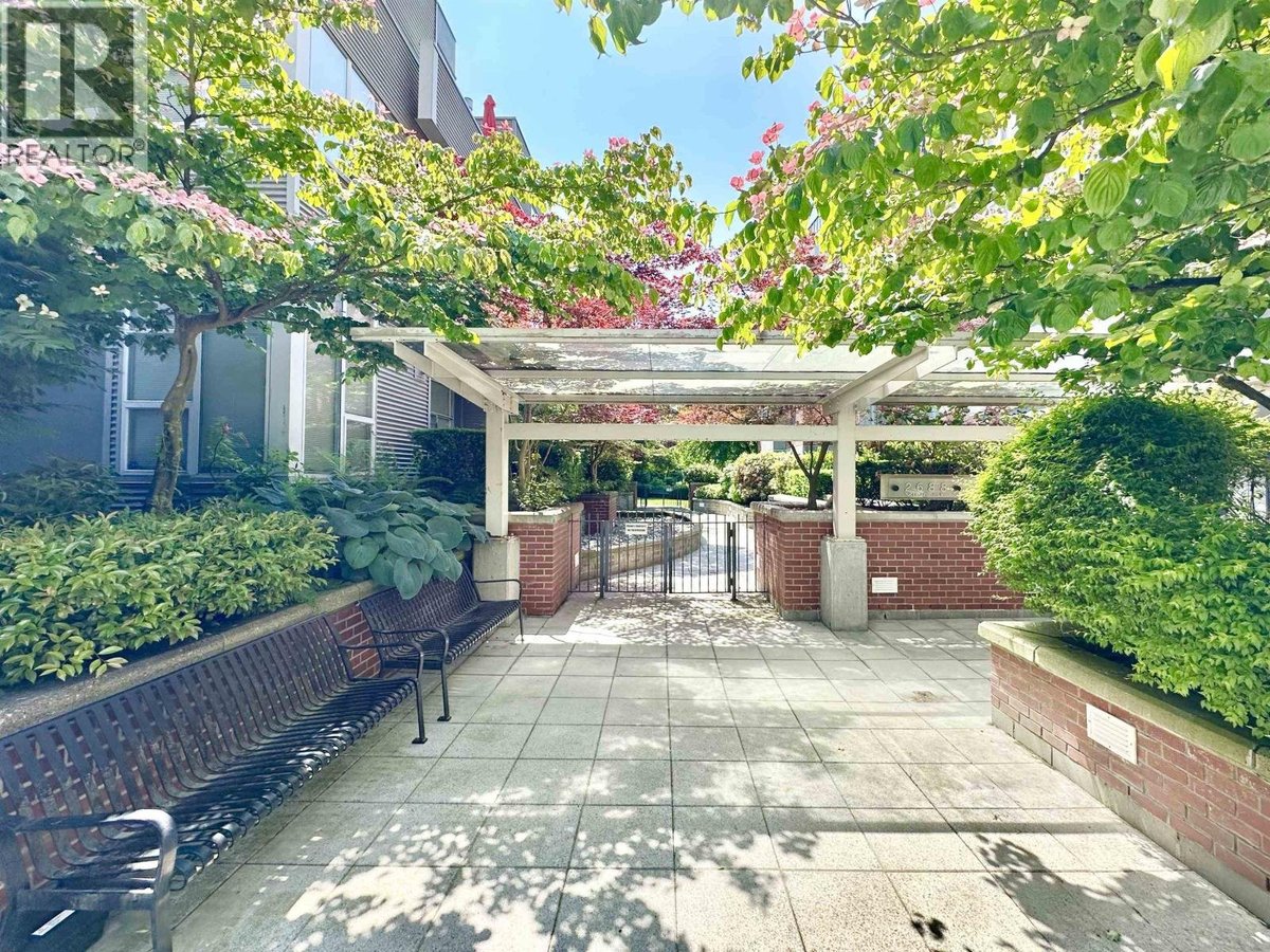 2688 VINE - Photo 13