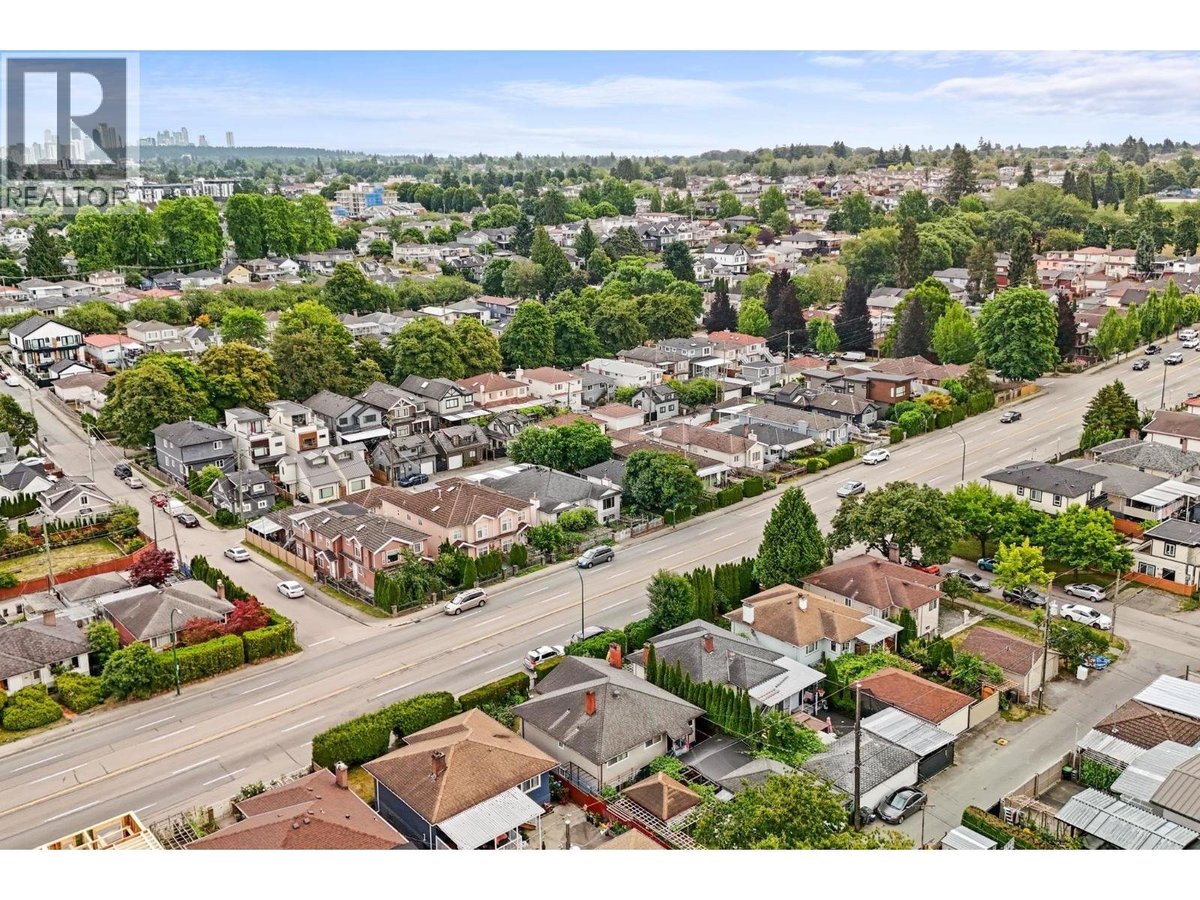 4736 KNIGHT STREET - Photo 2
