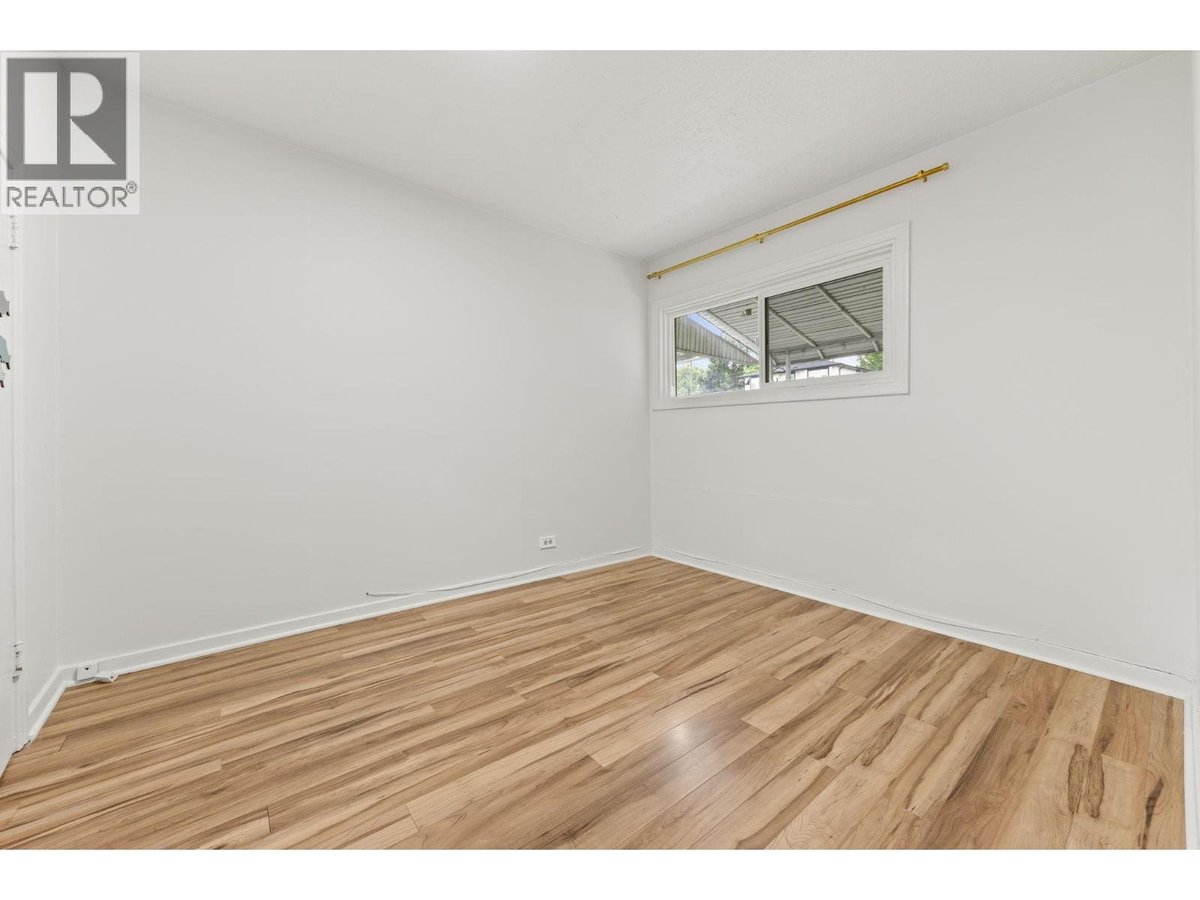 4736 KNIGHT STREET - Photo 3