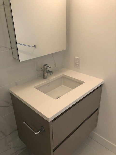8121 Chester Street - Photo 9