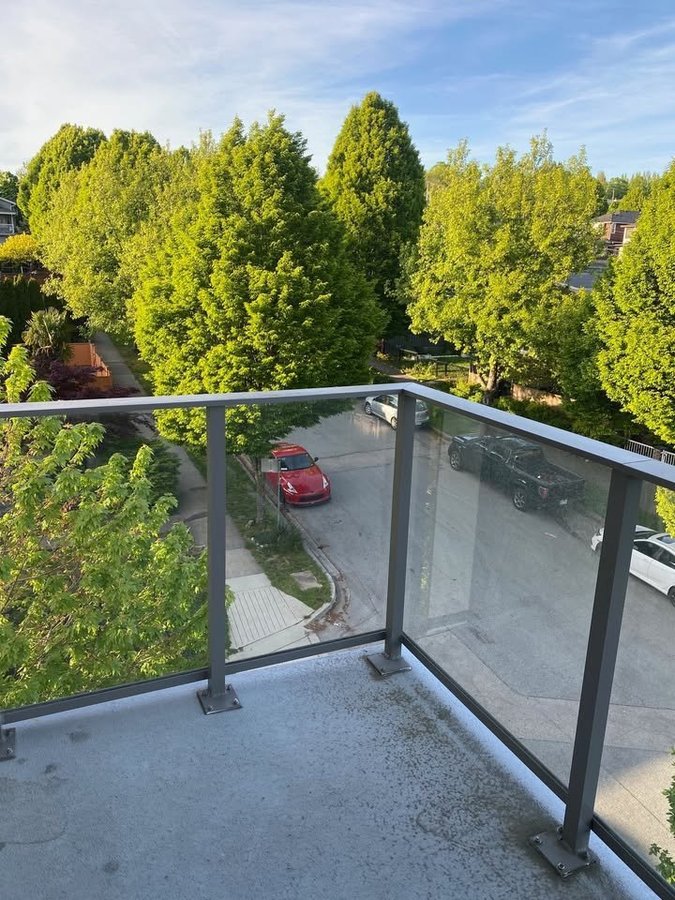 8121 Chester Street - Photo 16