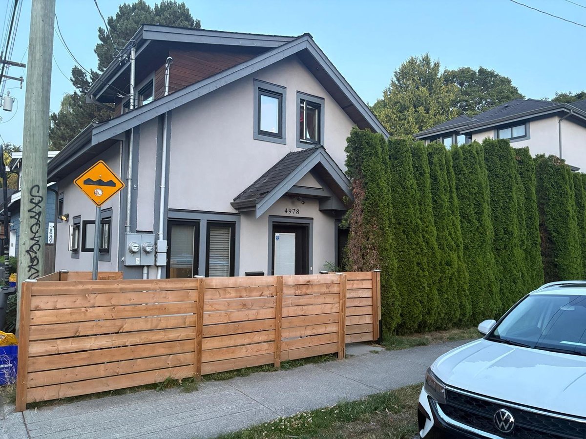 4978 Mackenzie Street - Photo 21