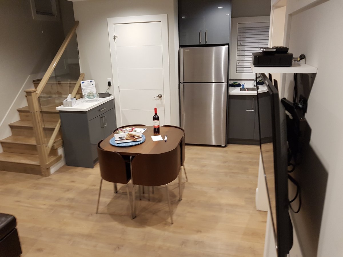 4978 Mackenzie Street - Photo 5