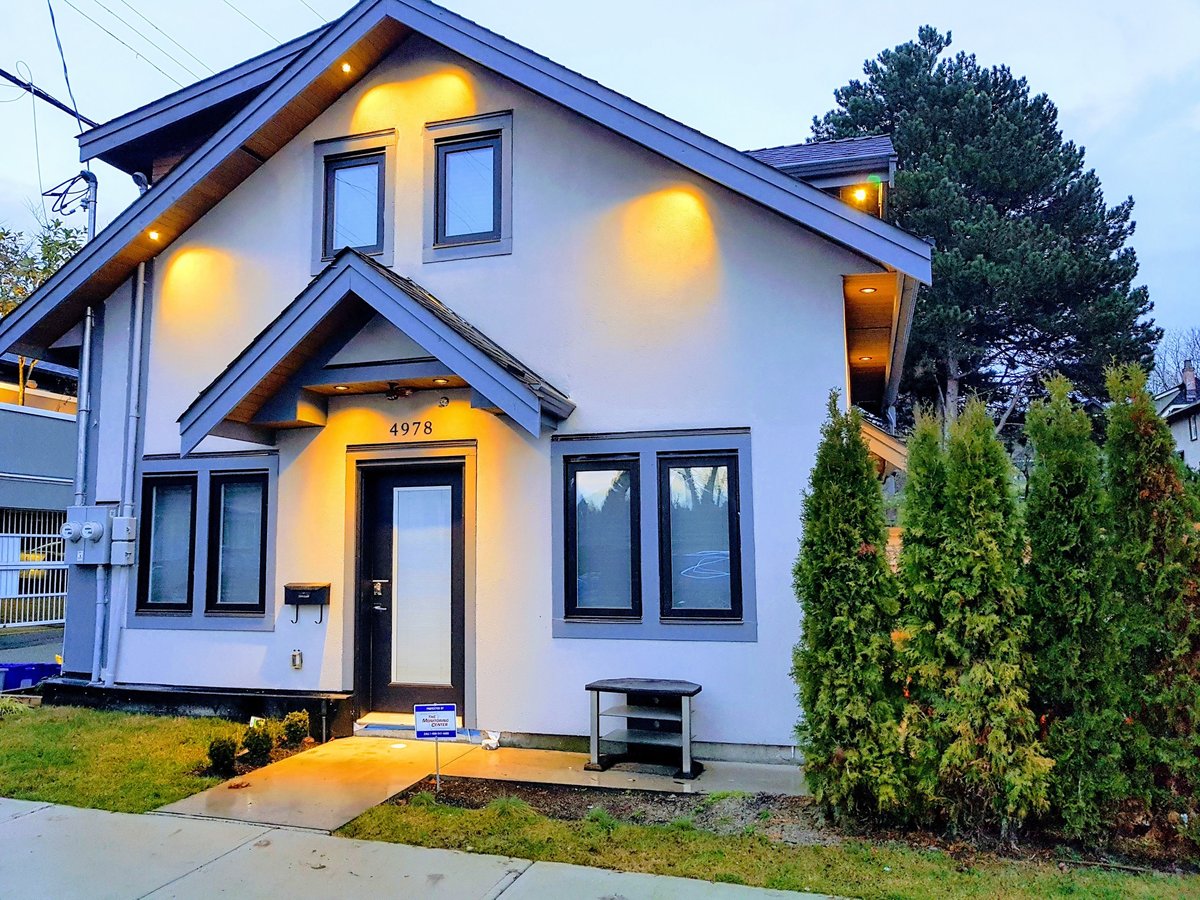 4978 Mackenzie Street - Photo 11