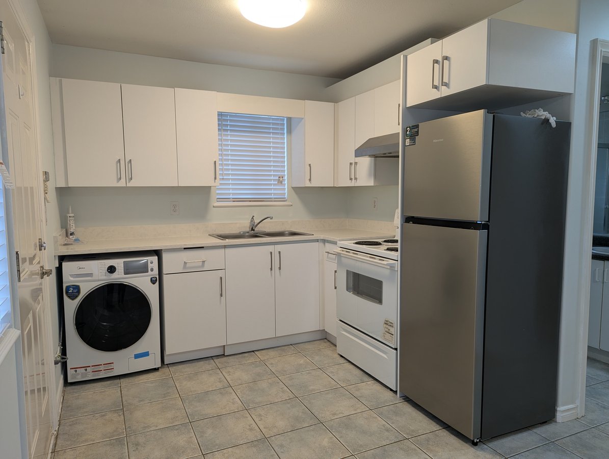 2202 Waverley Avenue - Photo 1