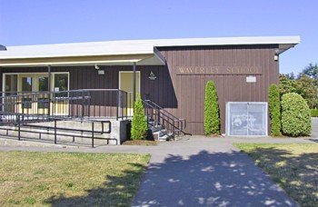 2202 Waverley Avenue - Photo 6