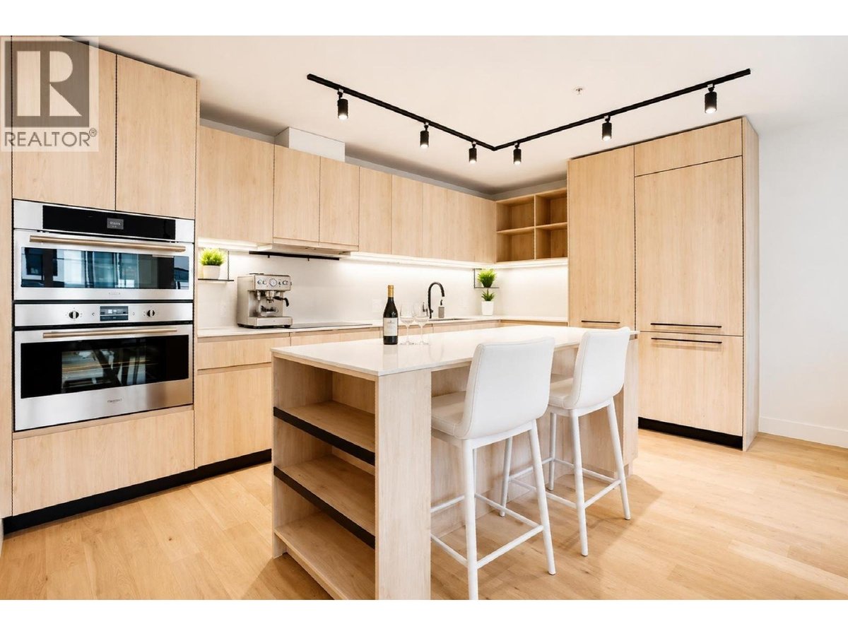 3930 DUMFRIES STREET - Photo 6