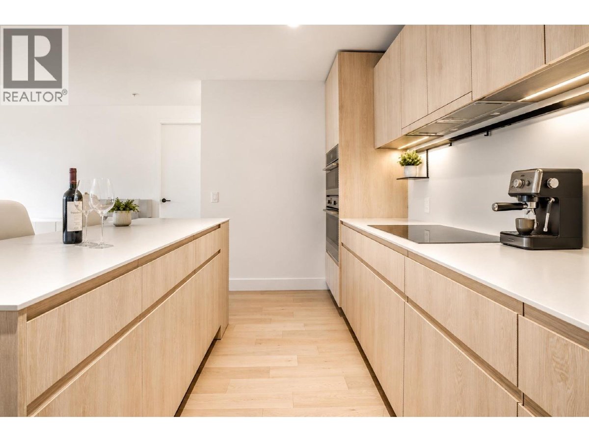 3930 DUMFRIES STREET - Photo 8