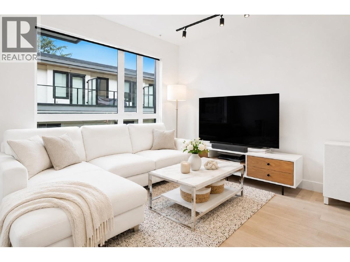 3930 DUMFRIES STREET - Photo 13