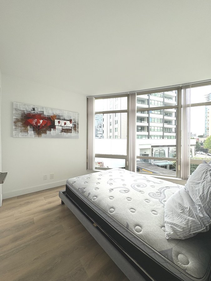 1288 Alberni Street - Photo 14