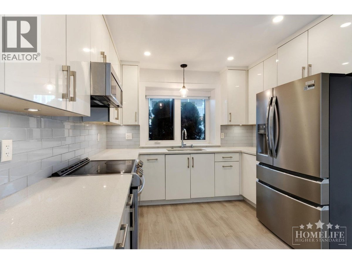 Lane House 6623 6627 INVERNESS STREET - Photo 6