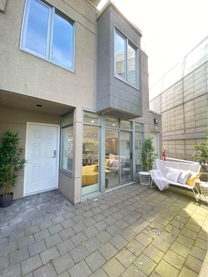 Keefer Place - Photo 6