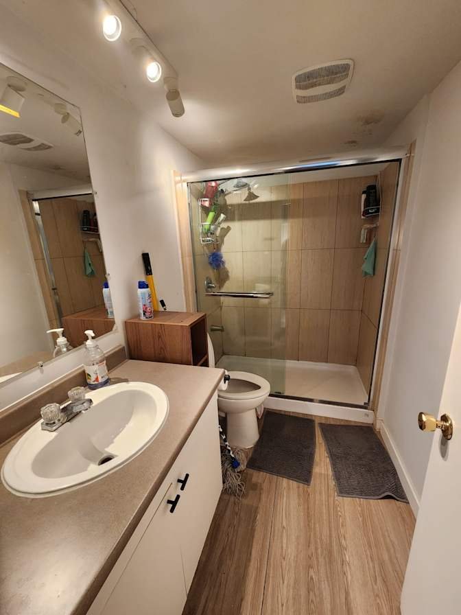 East 24th Avenue - Photo 4