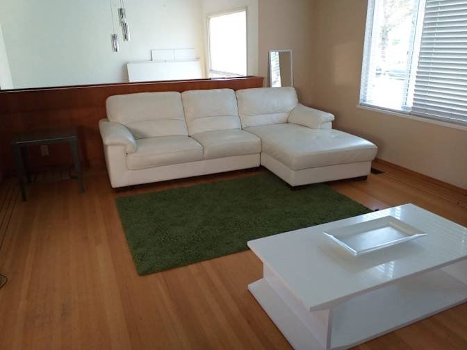 East Pender Street - Photo 1