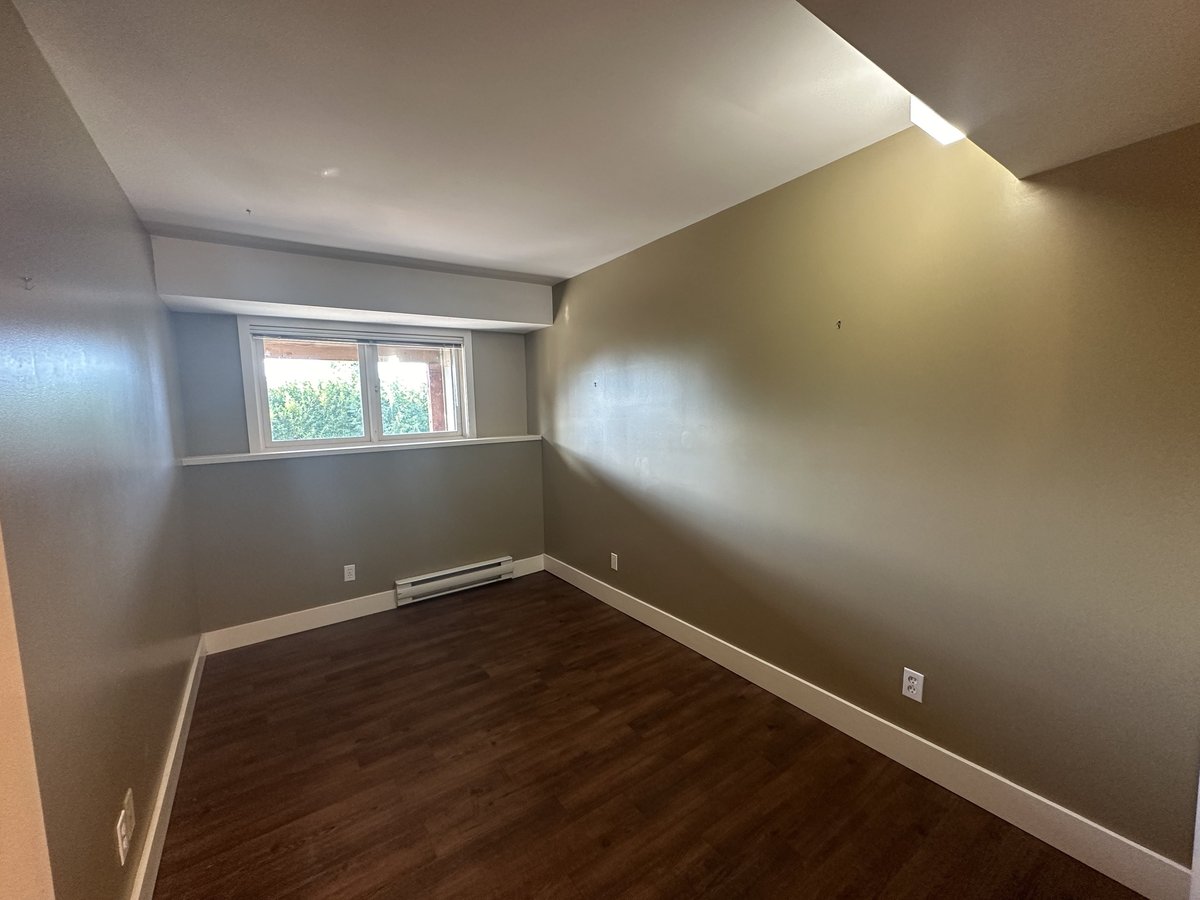 2642 Ottawa Avenue - Photo 6