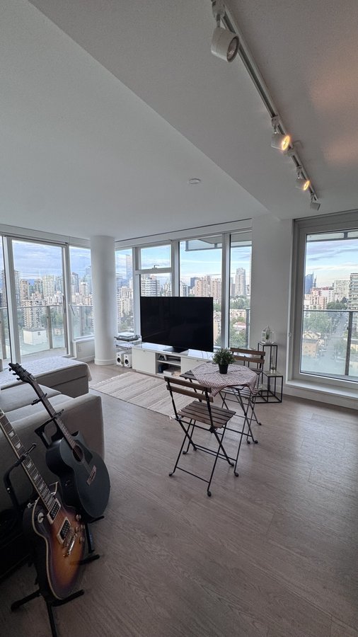 1181 Cardero Street - Photo 3