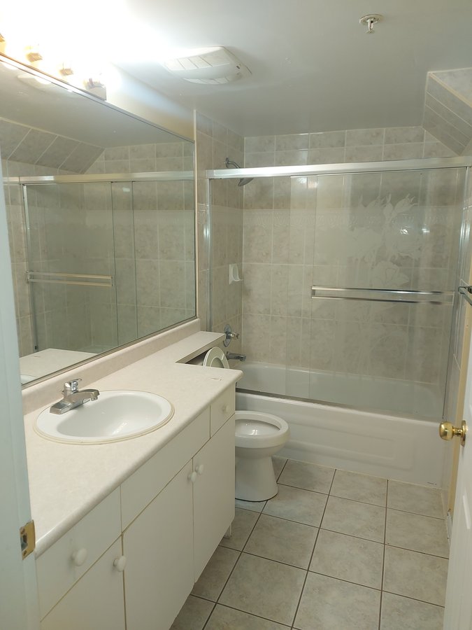 5725 Clarendon Street - Photo 7