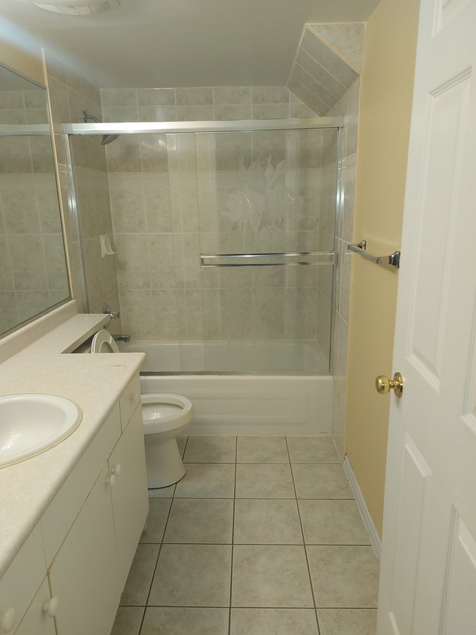 5725 Clarendon Street - Photo 8