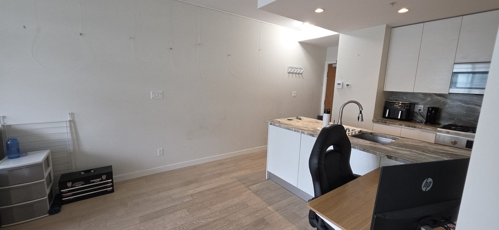 2033 West 10th Avenue - Photo 13