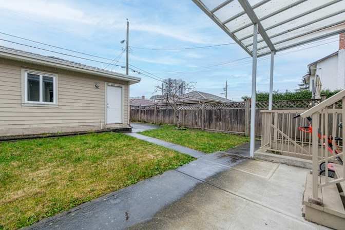 West 61st Avenue - Photo 17
