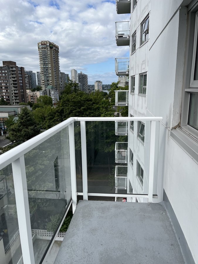 1825 Haro Street - Photo 28