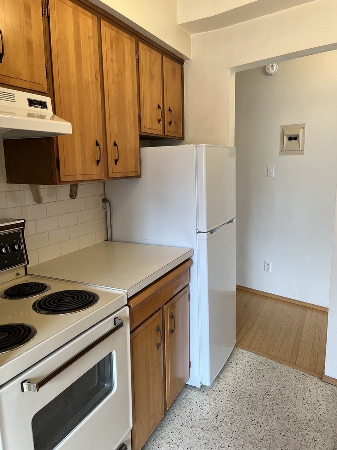 1825 Haro Street - Photo 17