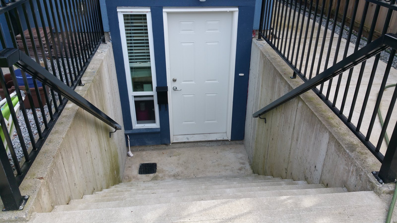 3197 East 6th Avenue - Photo 3