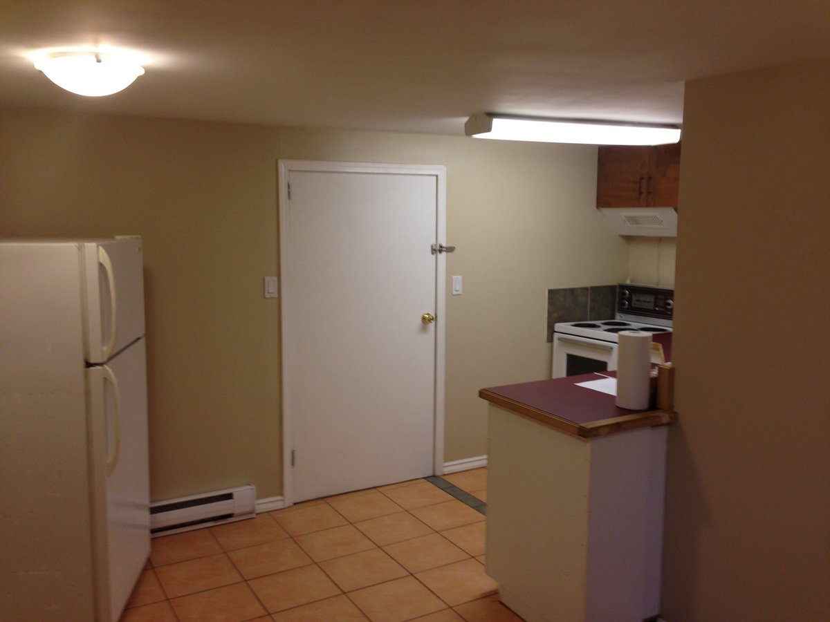 1486 West 58th Avenue - Photo 3
