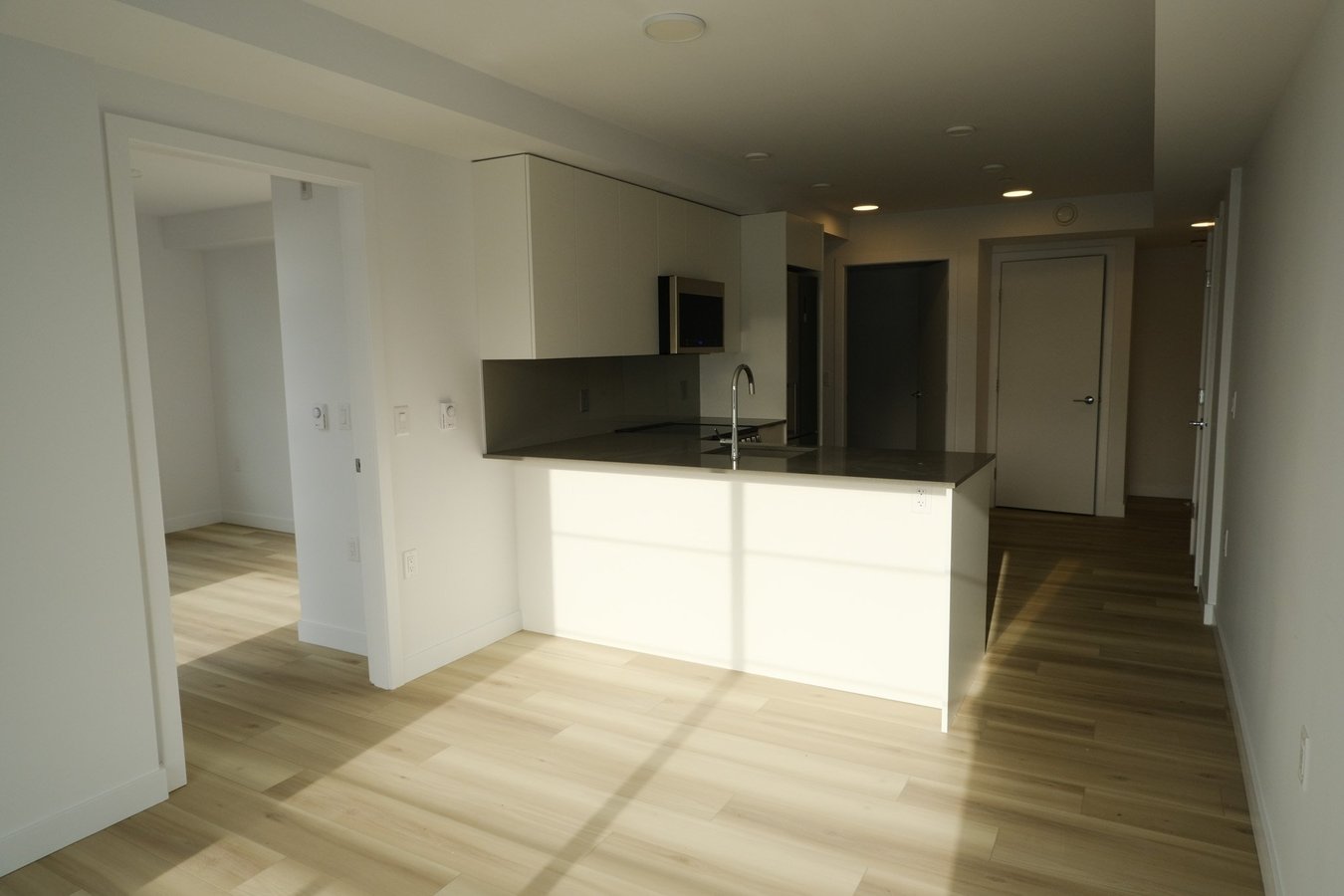 1551 Grant Street - Photo 2