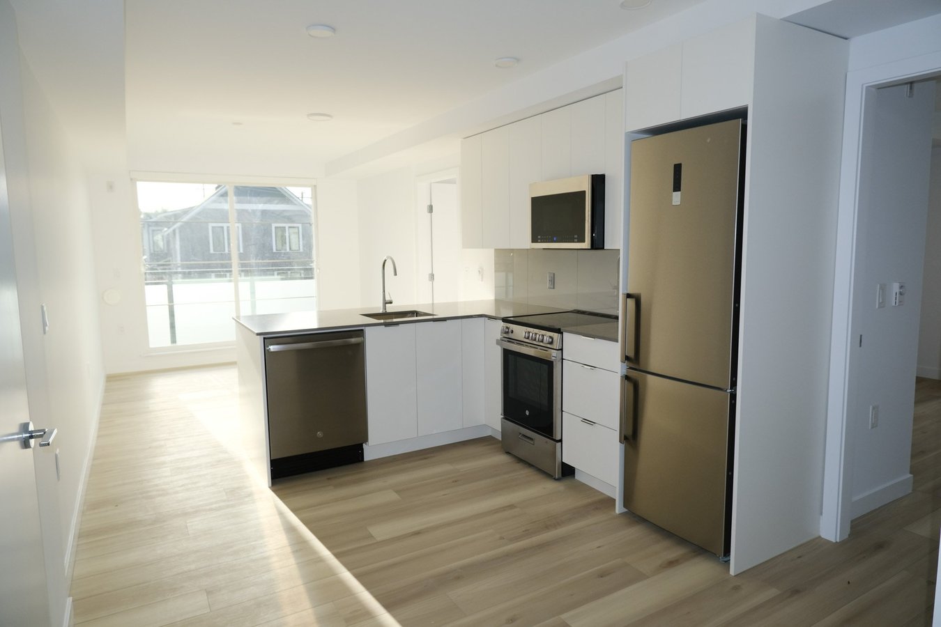 1551 Grant Street - Photo 1