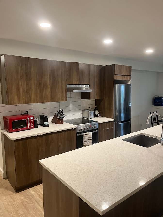 East 8th Avenue - Photo 3