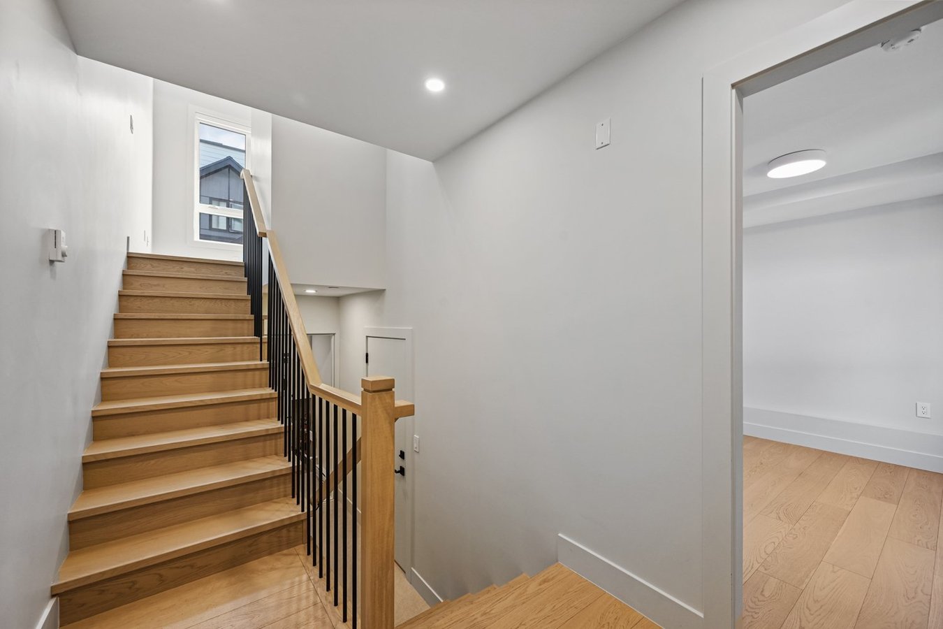 3410 Knight Street - Photo 8