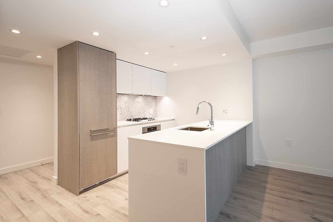 1107 Richards Street - Photo 5