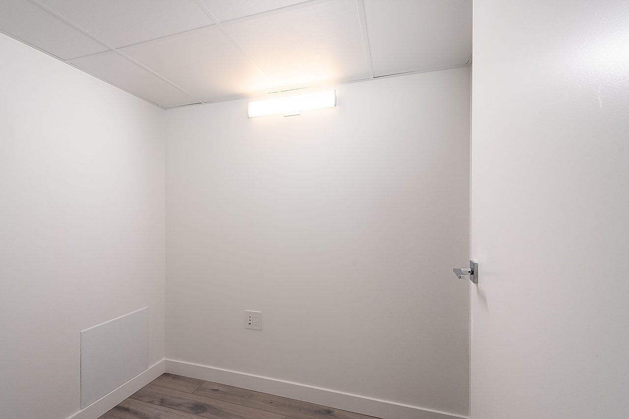 1107 Richards Street - Photo 12