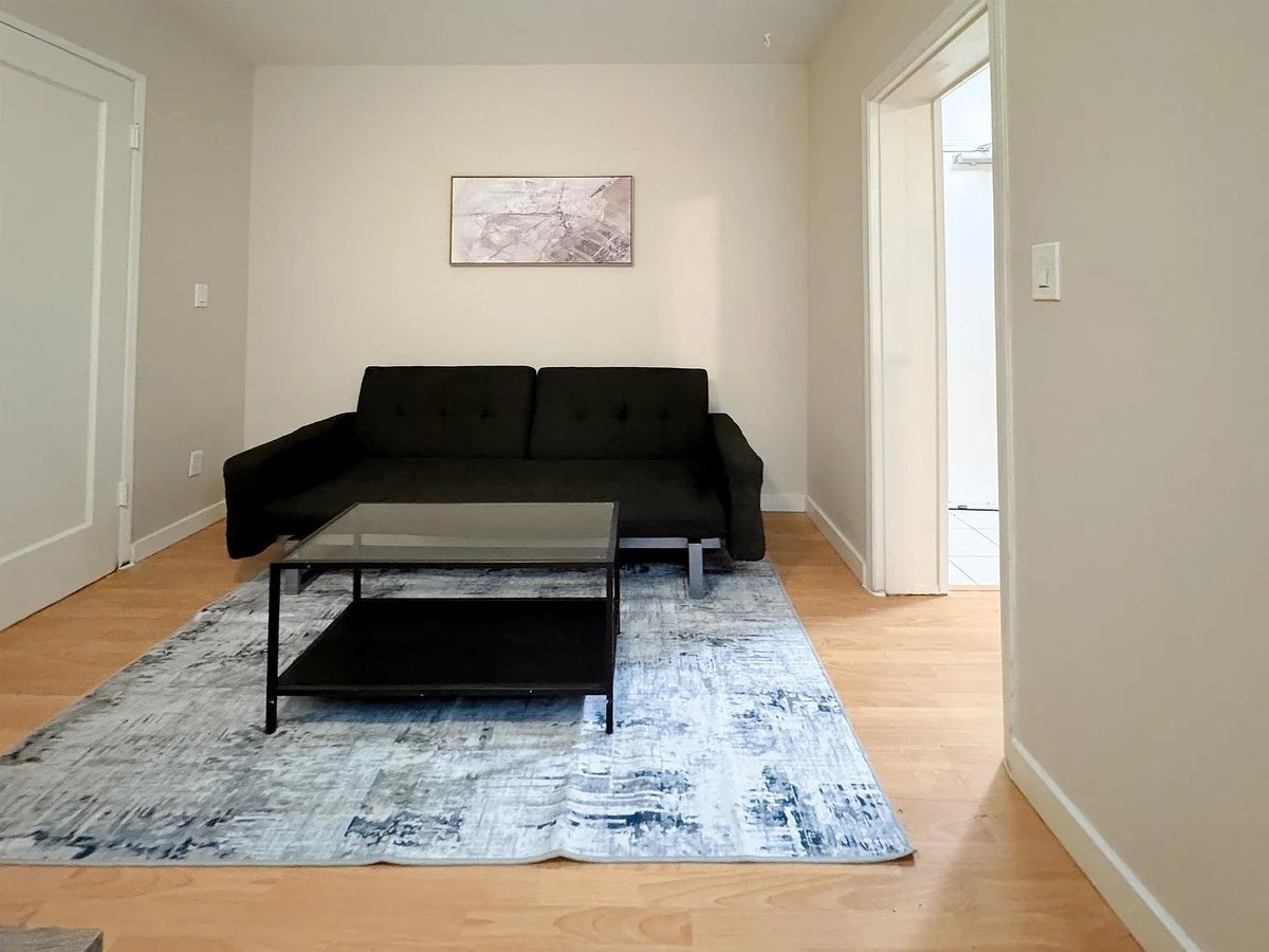 935 Jervis Street - Photo 4