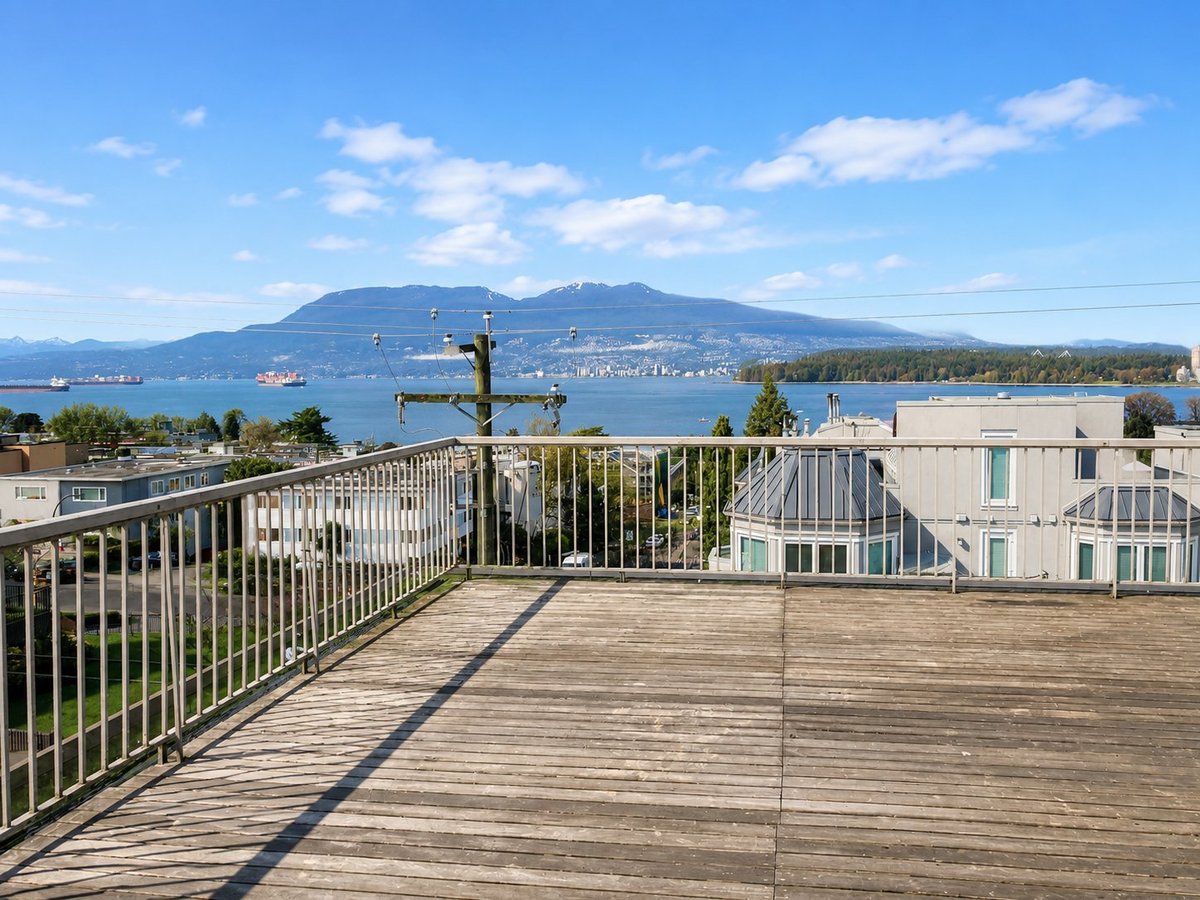 1750 Vine Street - Photo 1