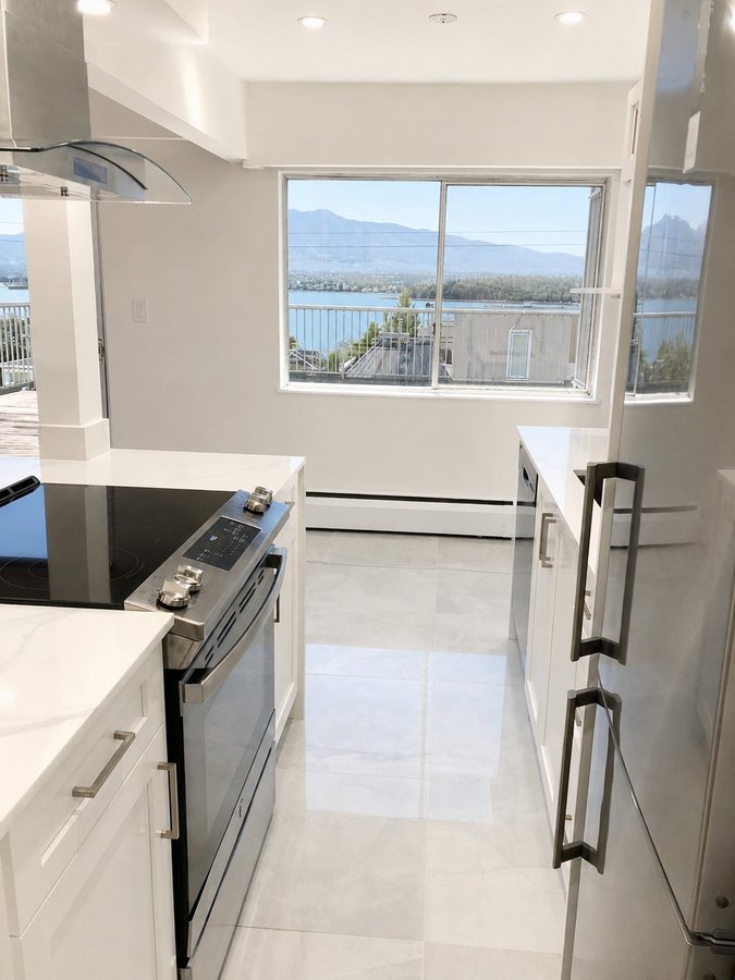 1750 Vine Street - Photo 16