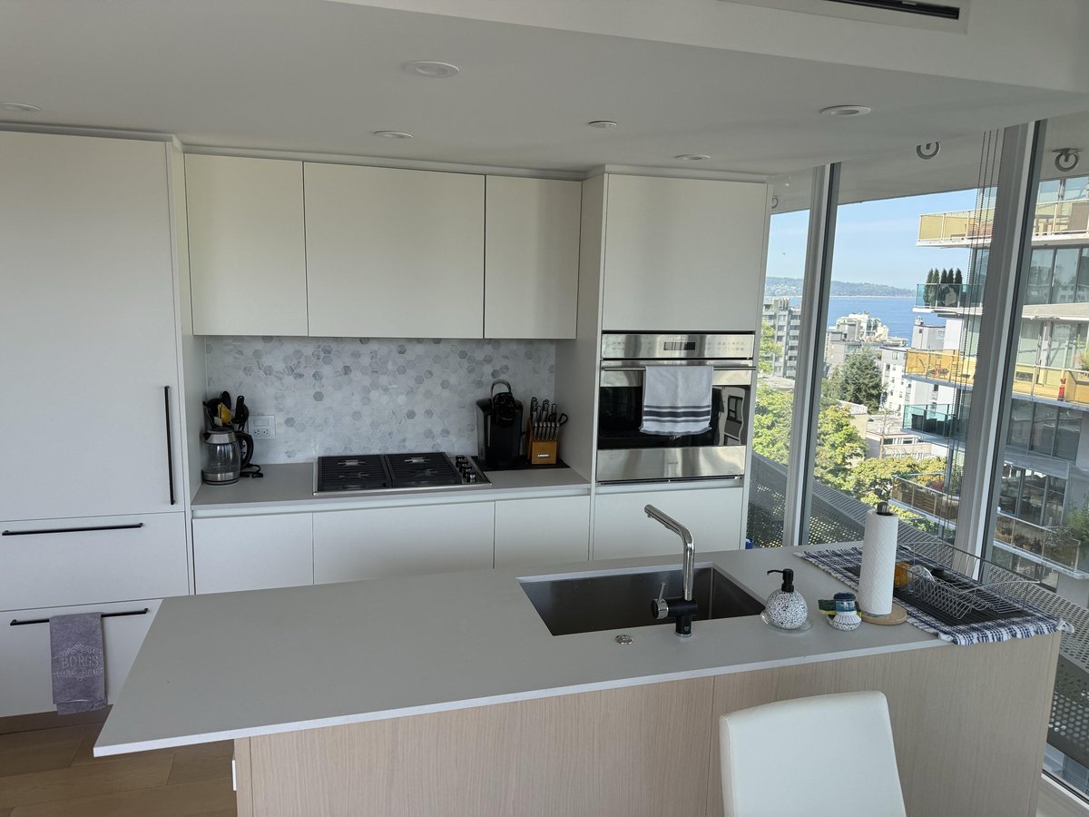 1365 Davie Street - Photo 6