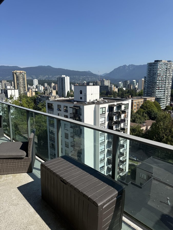 1365 Davie Street - Photo 15