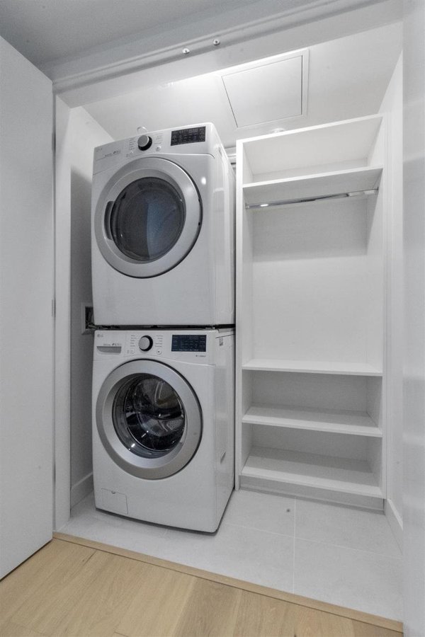 1365 Davie Street - Photo 31