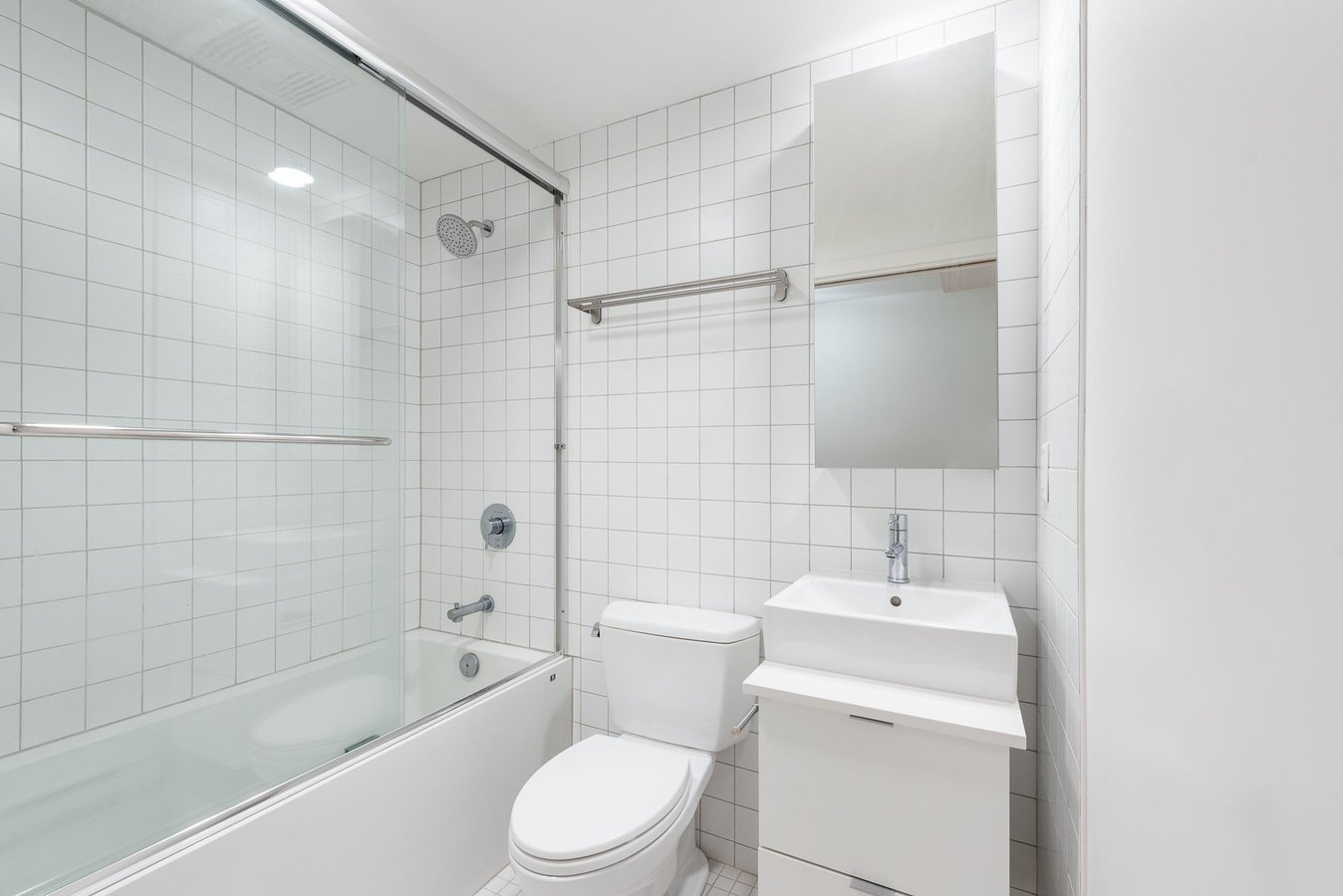 1090 Jervis Street - Photo 6
