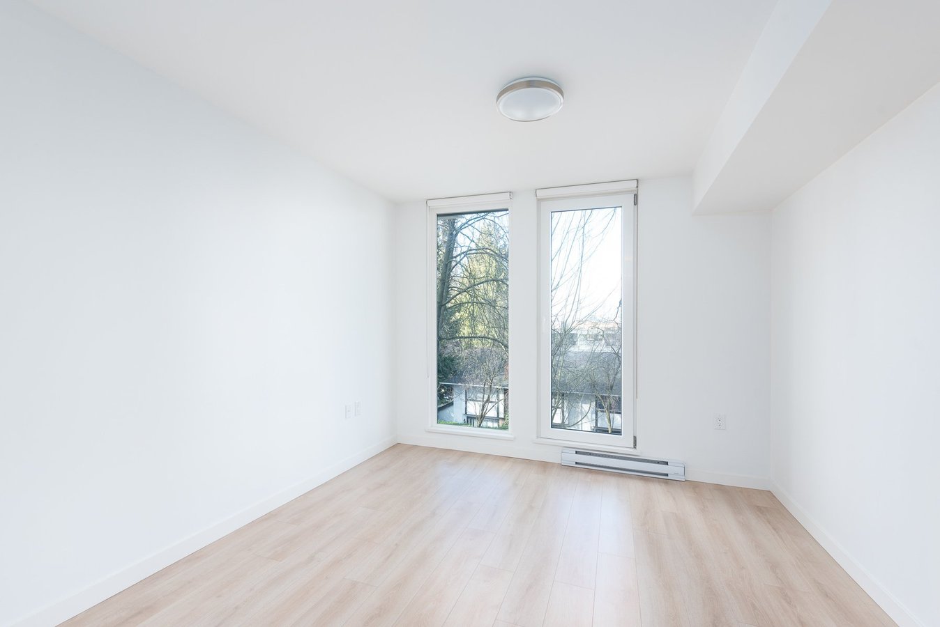 1090 Jervis Street - Photo 6