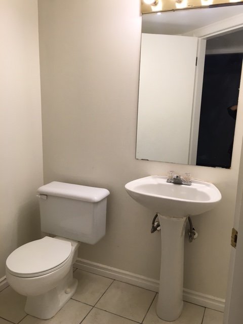 921 Thurlow Street - Photo 2
