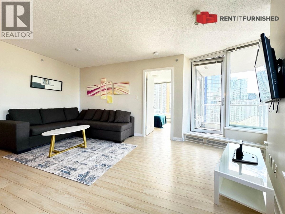 188 KEEFER PLACE - Photo 2