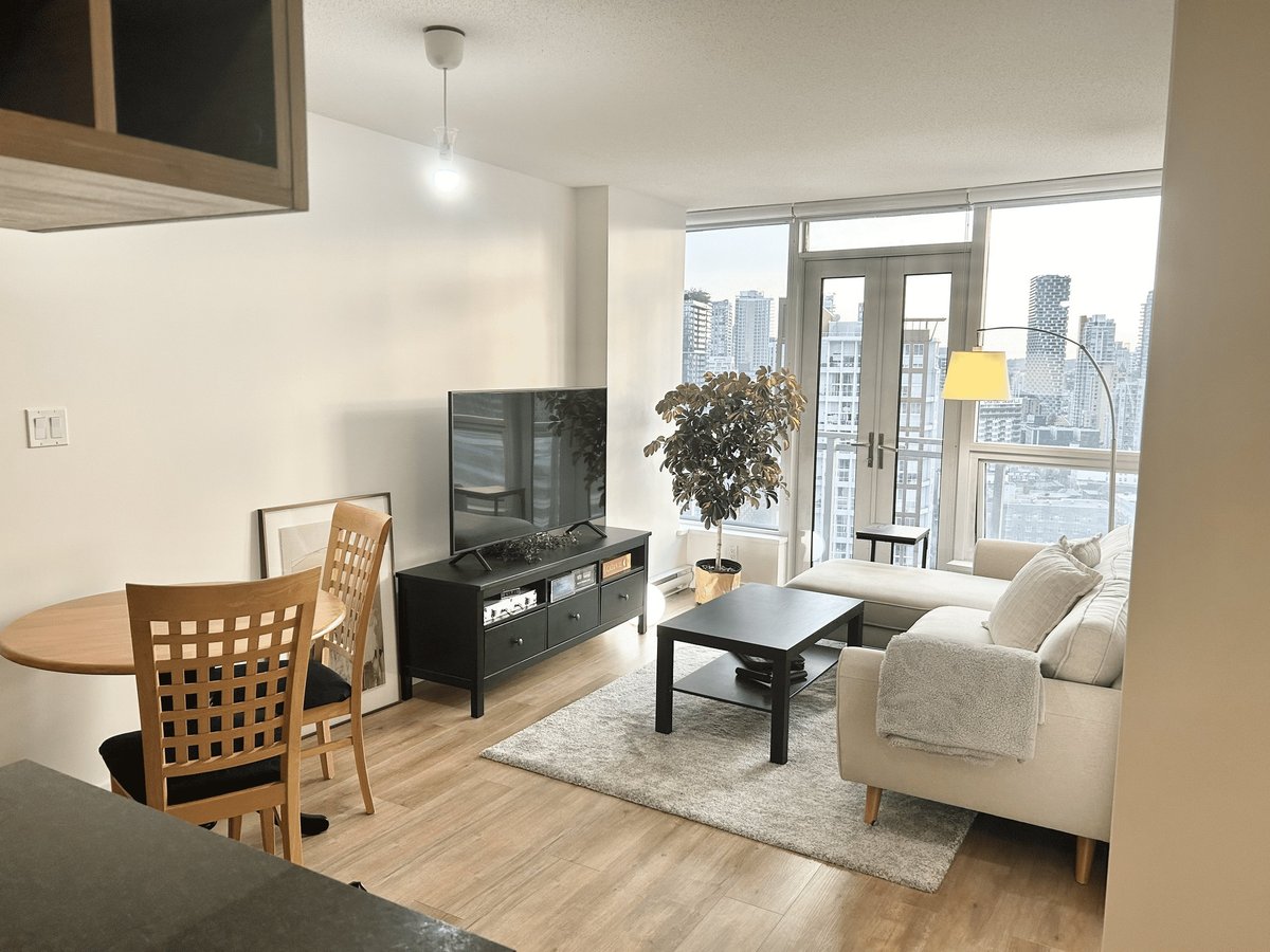 833 Seymour Street - Photo 1
