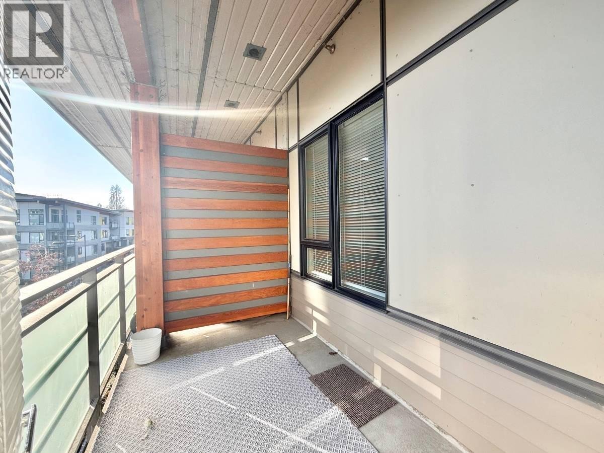 410 3163 RIVERWALK AVENUE - Photo 2