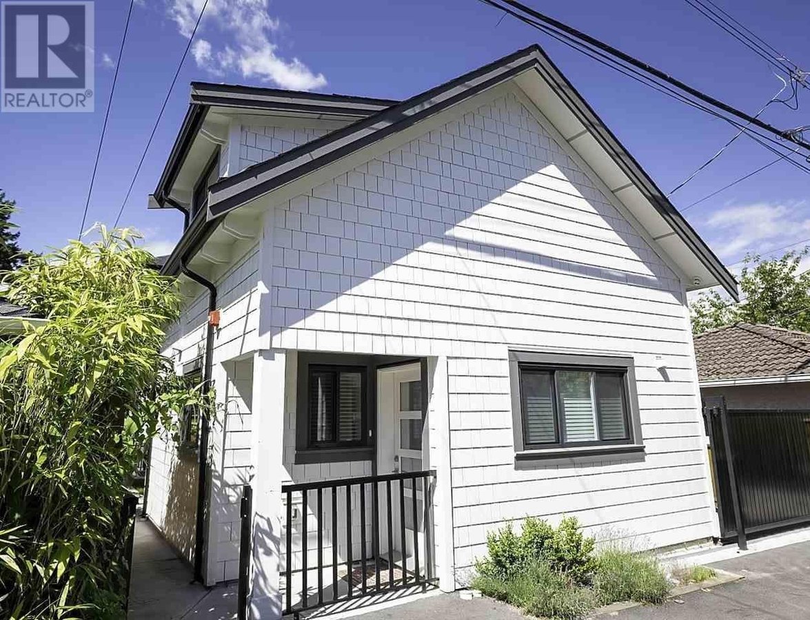 882 East 12th Avenue - Photo 10